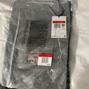 Black Cactus Jack t-shirt in size large.